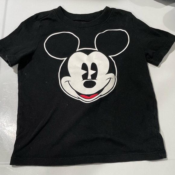 OLD NAVY |MICKEY MOUSE T-Shirt for Kids - Picture 1 of 3
